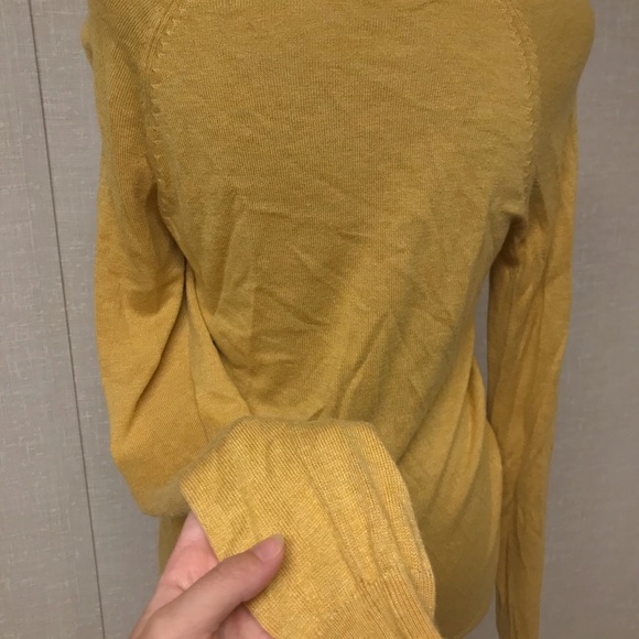 MOSSIMO BRAND GOLD / DEEP MUSTARD SWEATER - Picture 3 of 8